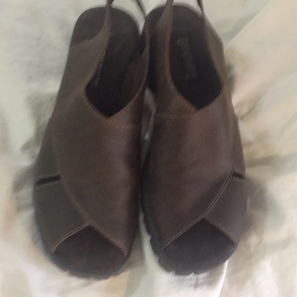 Graphite shoes - Picture 3 of 4